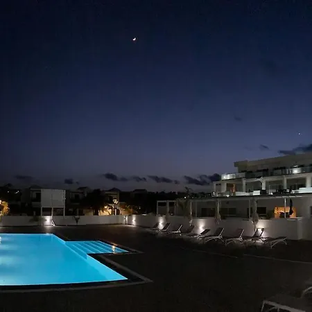 Luxe Salvaje Senator 132 Lanzarote Коста-Тегисе